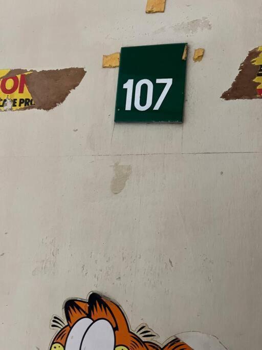 107 Wanna Apartment パッタヤー エクステリア 写真